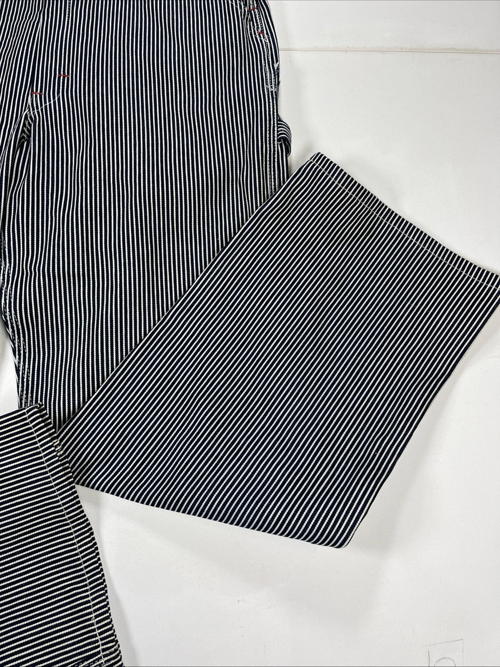 Dickies Overalls Men’s 32x30 Striped Conductor Railroad Cotton Bib NWT - Picture 3 of 12